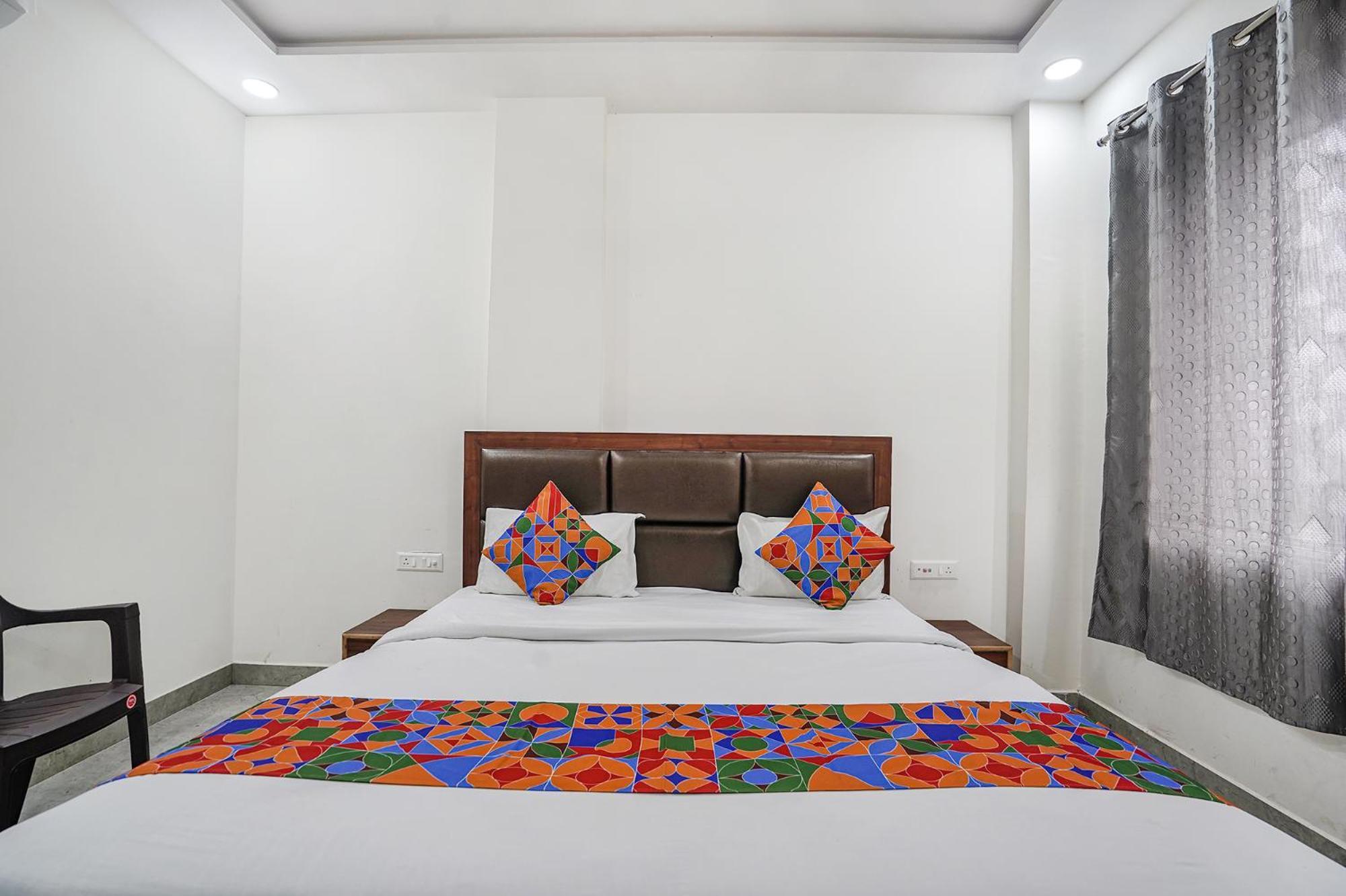 Fabhotel Akash Inn アーグラ エクステリア 写真
