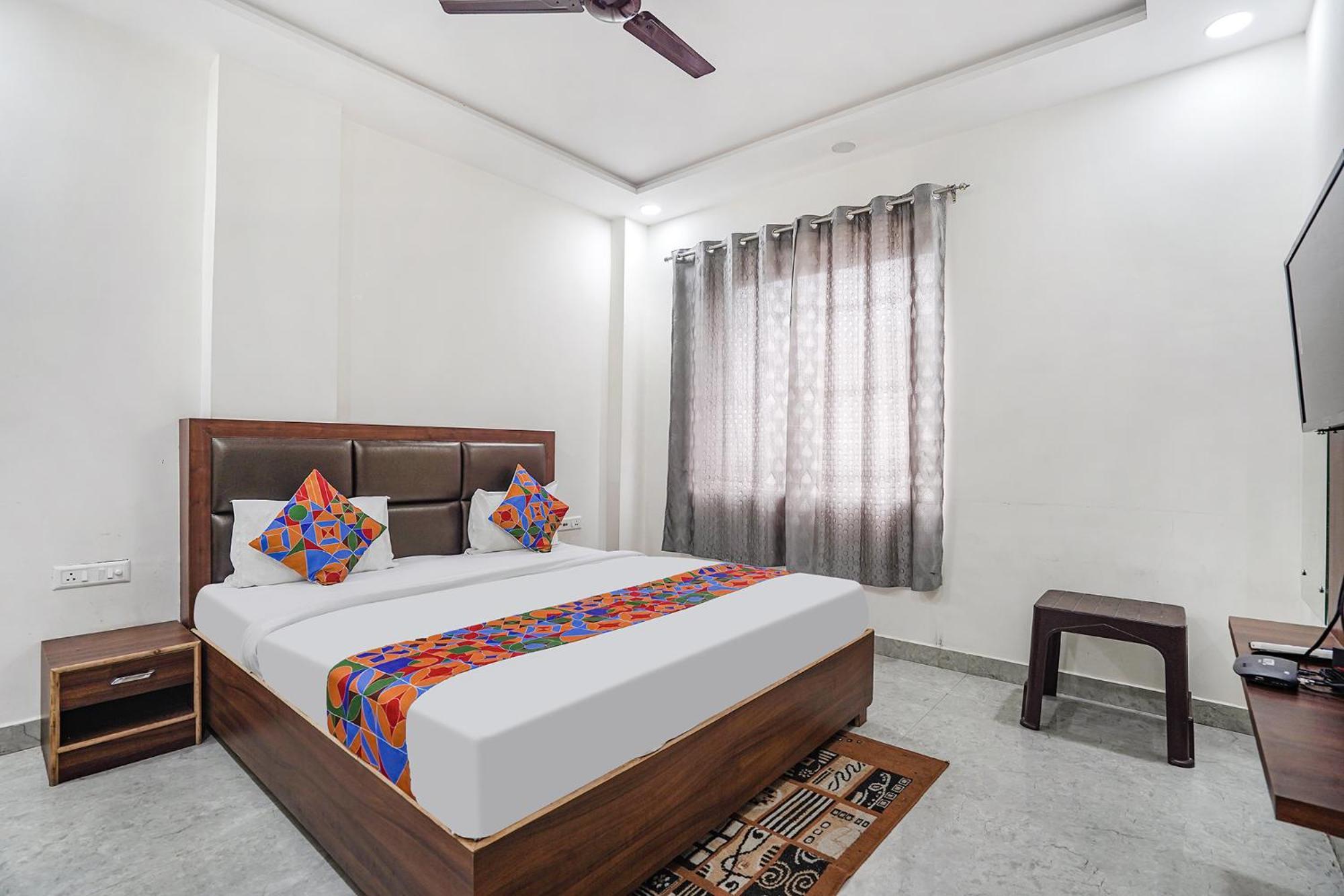 Fabhotel Akash Inn アーグラ エクステリア 写真