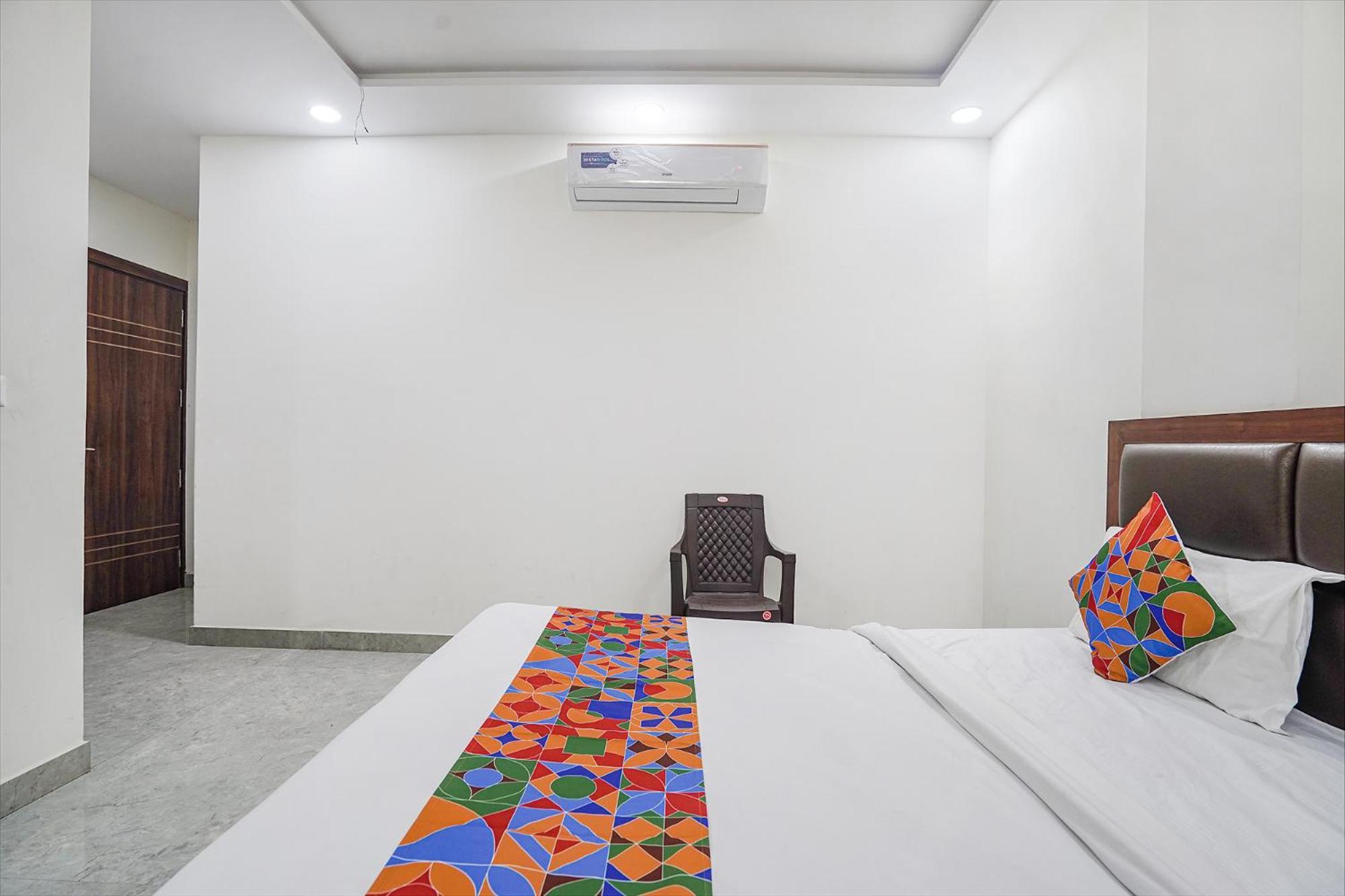 Fabhotel Akash Inn アーグラ エクステリア 写真