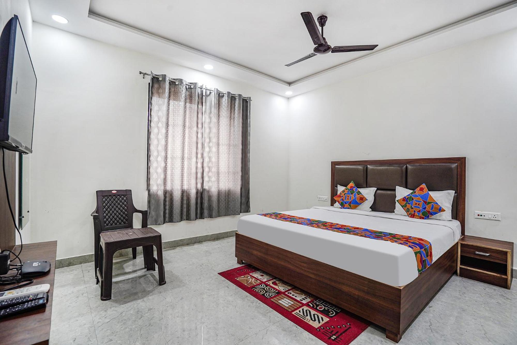 Fabhotel Akash Inn アーグラ エクステリア 写真