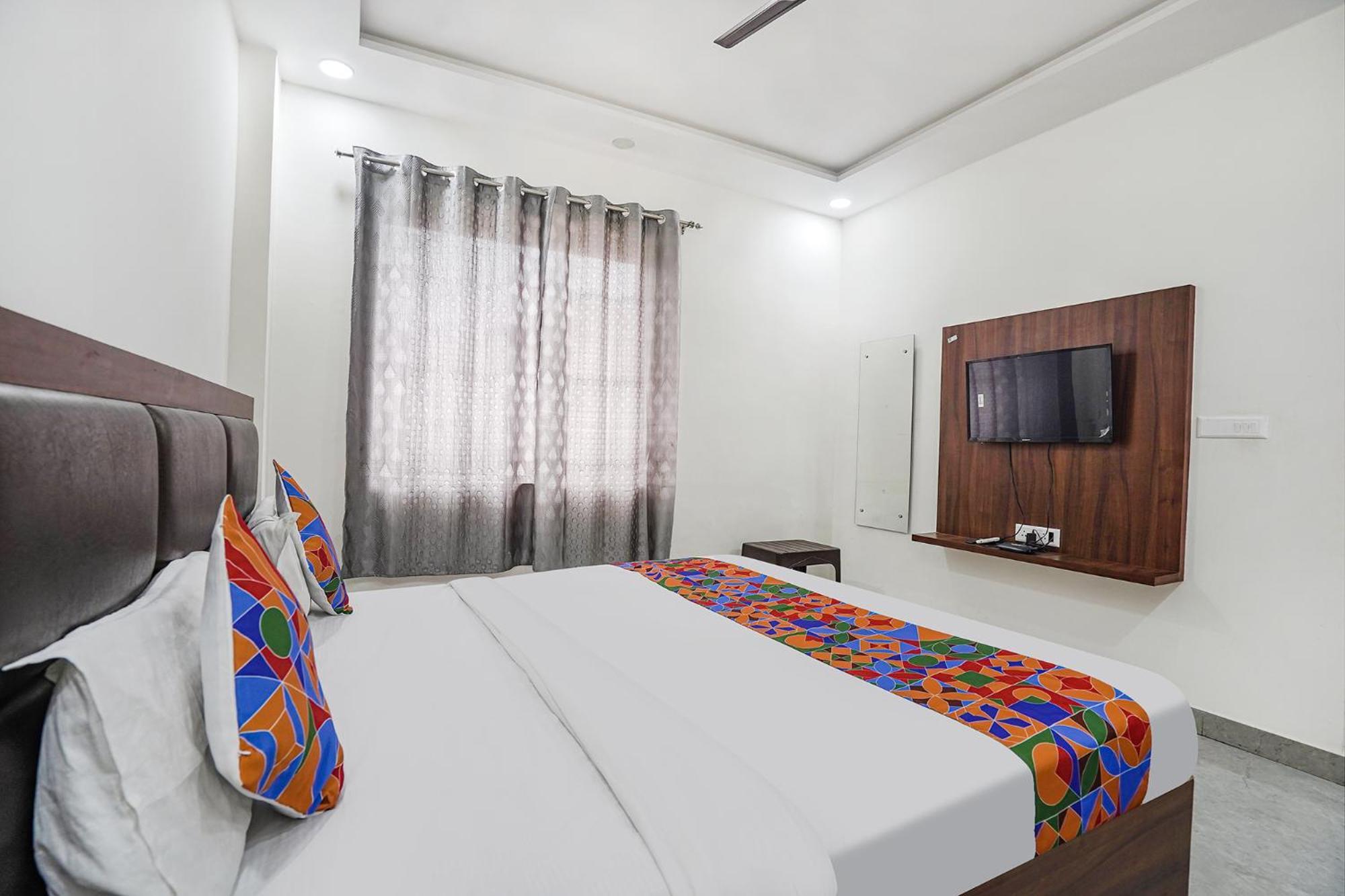Fabhotel Akash Inn アーグラ エクステリア 写真